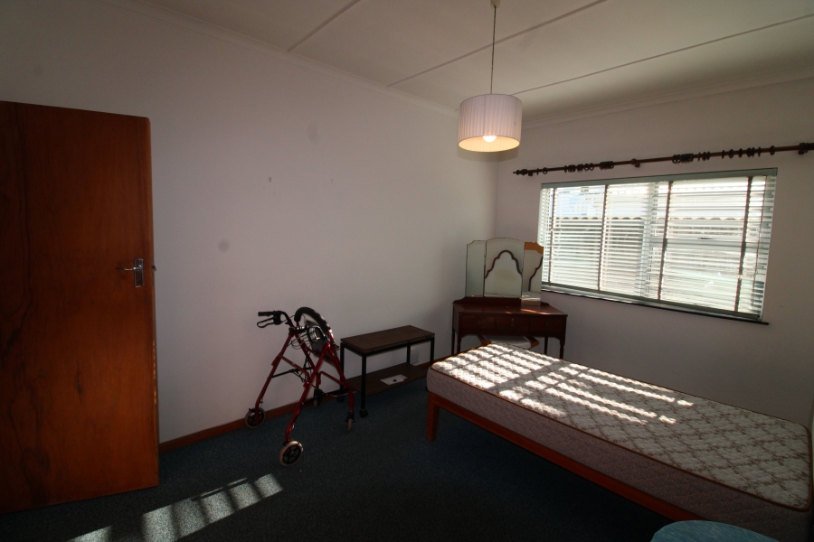 To Let 3 Bedroom Property for Rent in Lochnerhof Western Cape